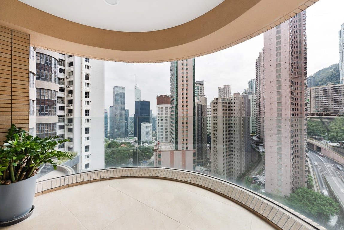 photo 2 — Garden Terrace Blk 2, Mid Levels Central