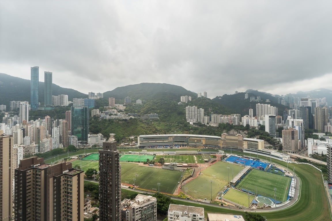 photo 2 — The Leighton Hill Twr 1, Happy Valley