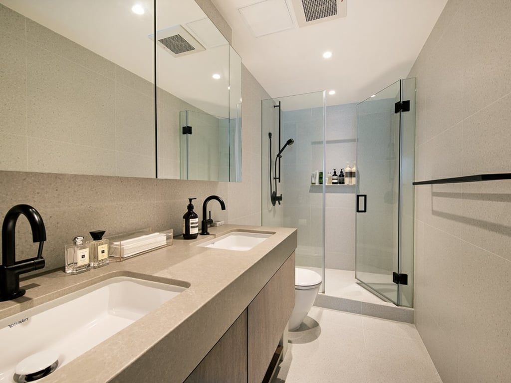 photo 8 — Rhine Court C2, Mid Levels West
