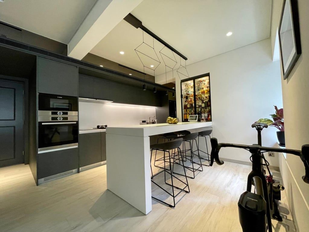 photo 2 — Elegant Terrace, Mid Levels Central