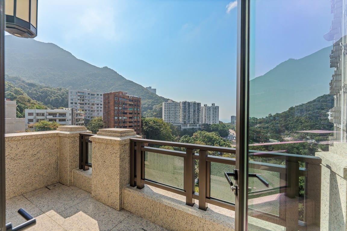 photo 18 — Mount Pokfulam, Pok Fu Lam