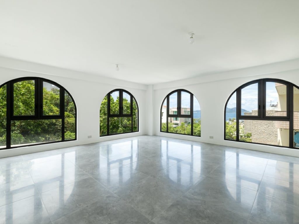 photo 15 — 72 Repulse Bay Road, Repulse Bay