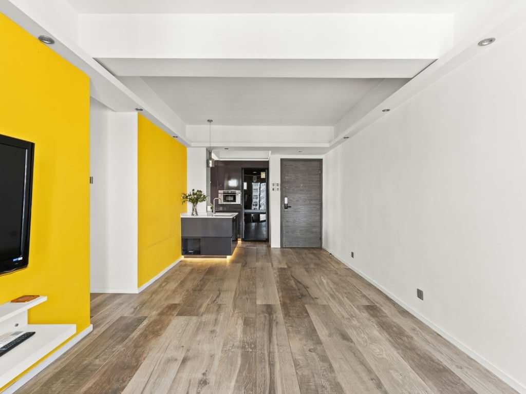 photo 2 — Braemar Terrace, North Point