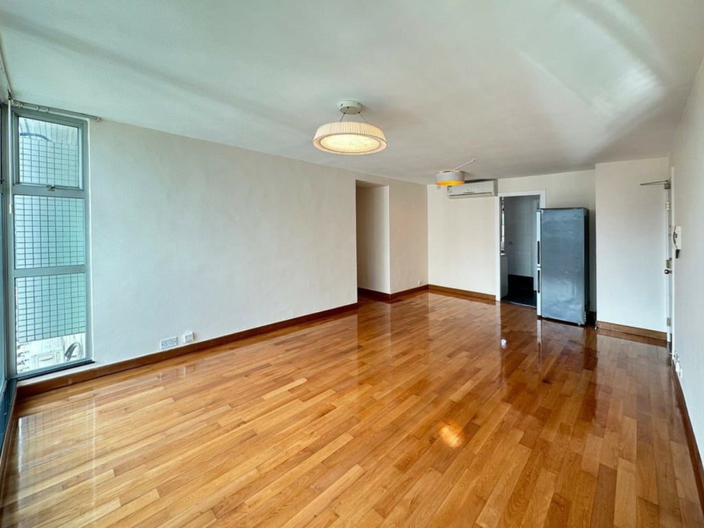 photo 4 — Grand Deco Tower, Tai Hang