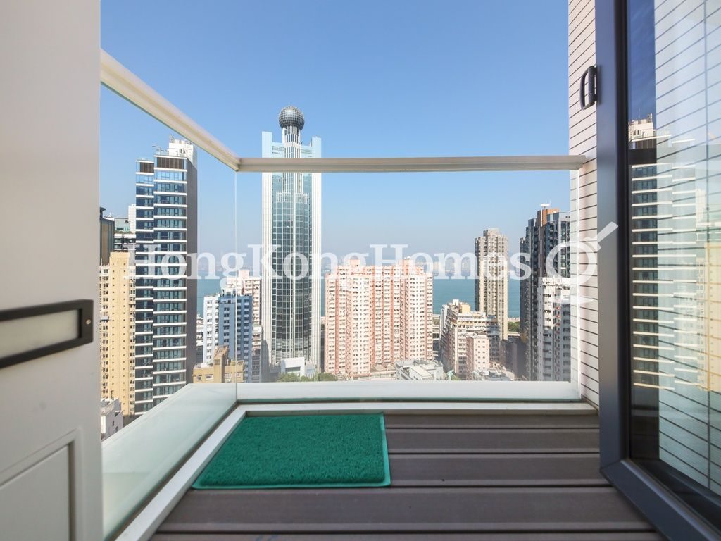 Balcony off Living and Dining Room — 懿山，西營盤
