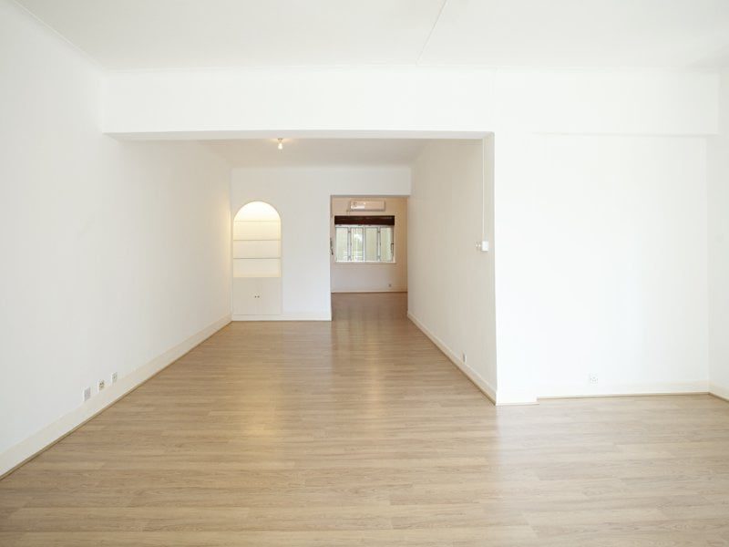 photo 2 — Grand House, Mid Levels Central