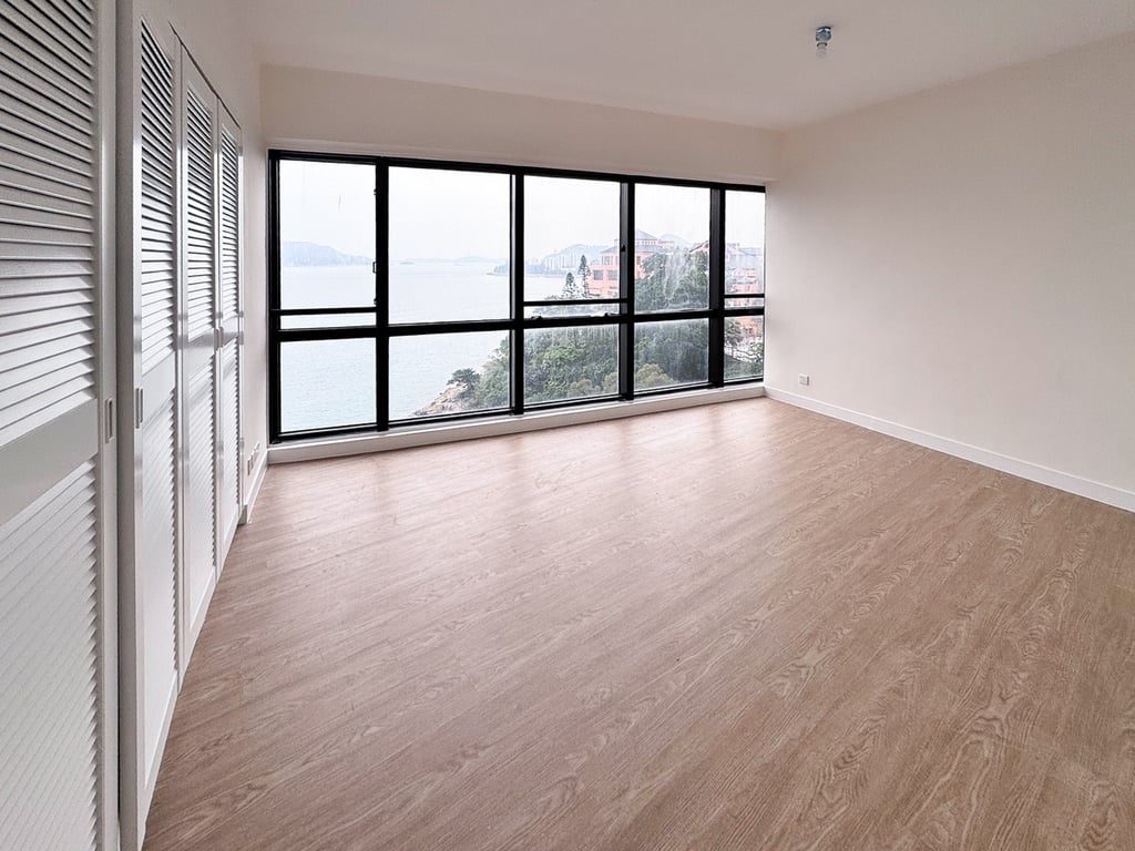 photo 4 — Pacific View, Tai Tam