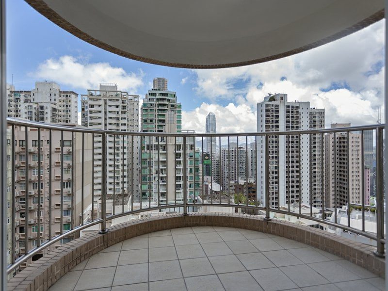 Pearl Gardens