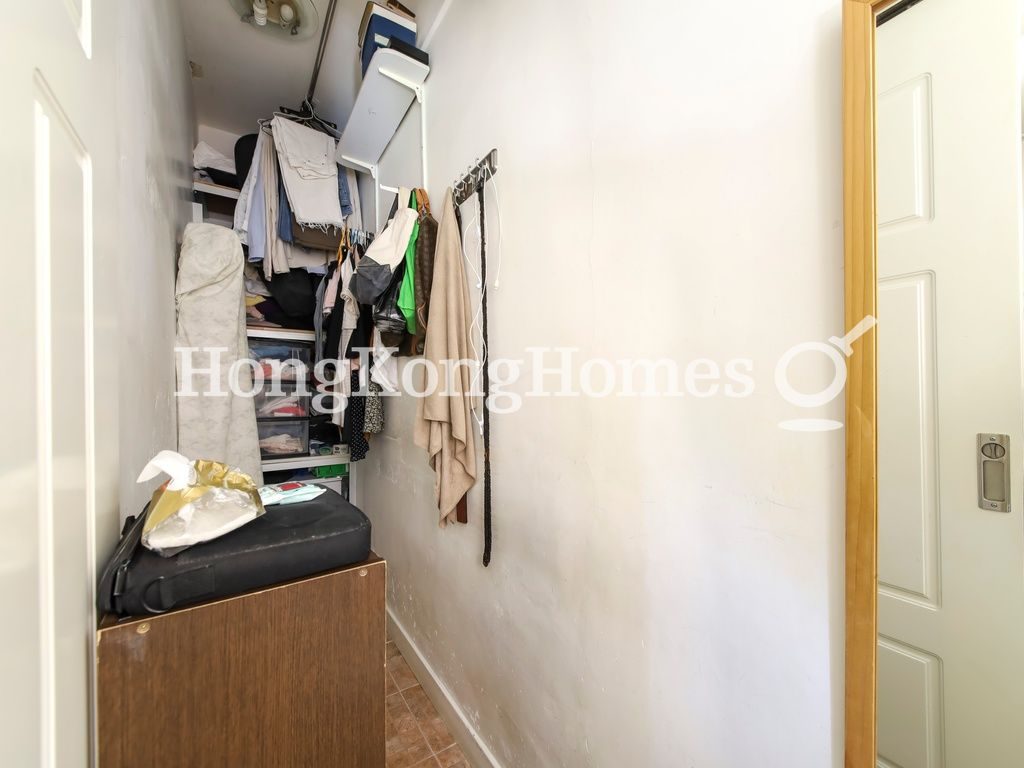 Maid's Room — 碧瑤灣 - 第26座，薄扶林