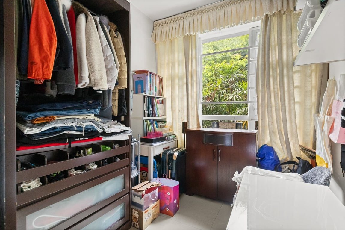 photo 12 — 11 Broom Road, Happy Valley
