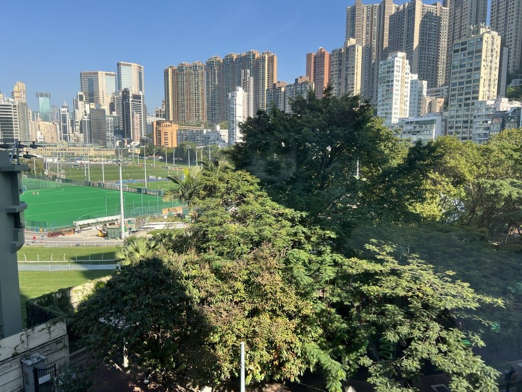 photo 3 — Yee Fung Building, Happy Valley