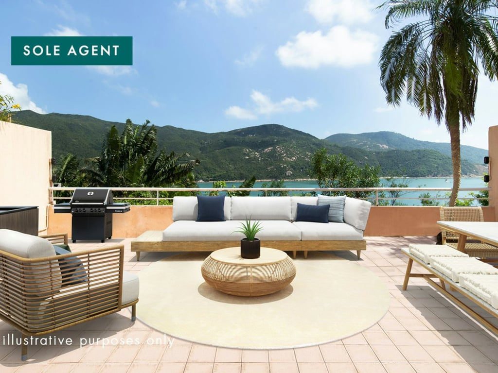 photo 13 — The Redhill Peninsula, Tai Tam
