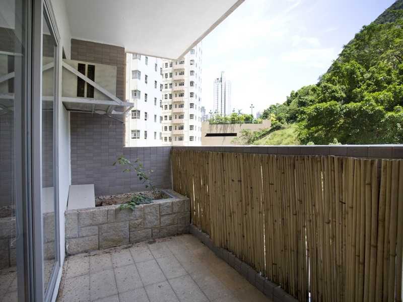 photo 4 — Realty Gardens, Mid Levels Central