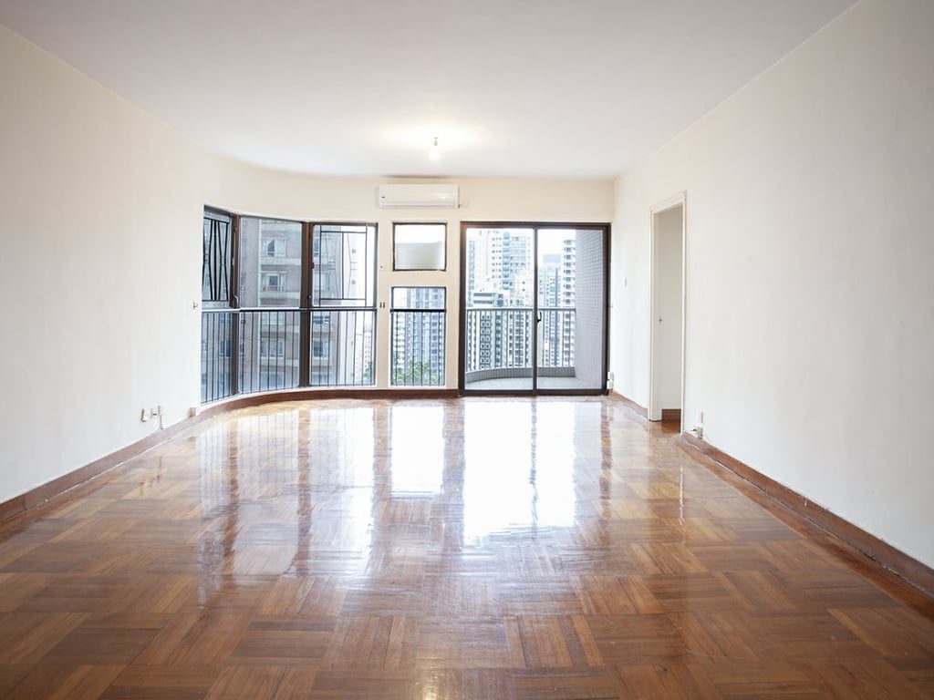 Dragonview Court