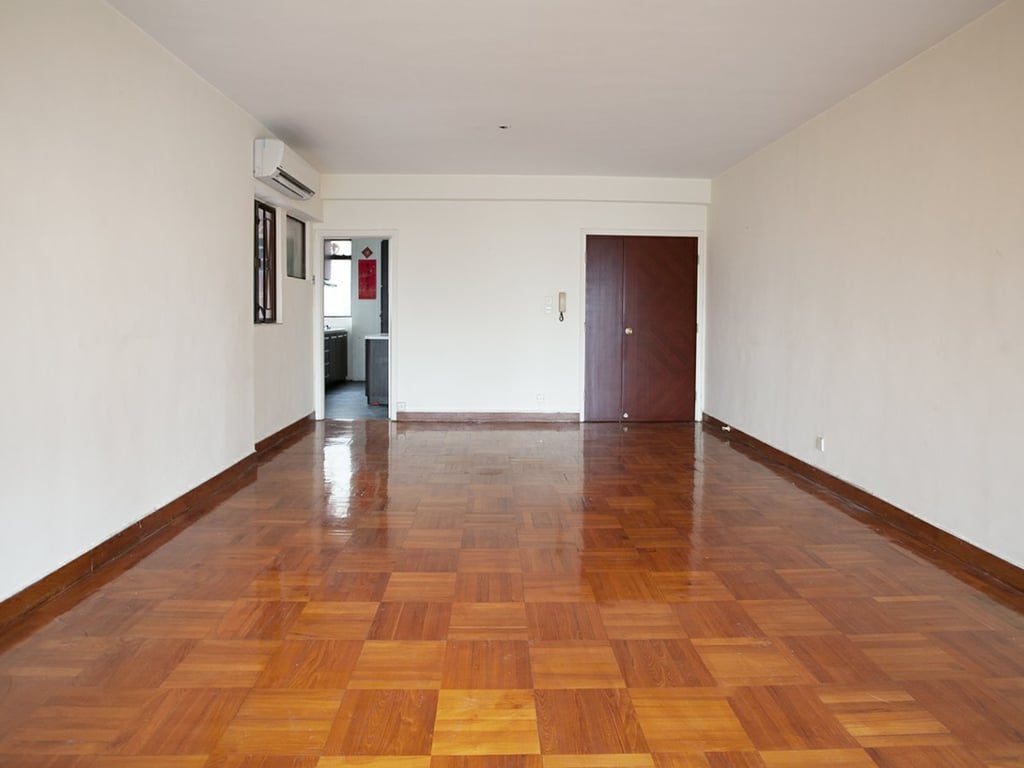 photo 3 — Dragonview Court, Mid Levels West