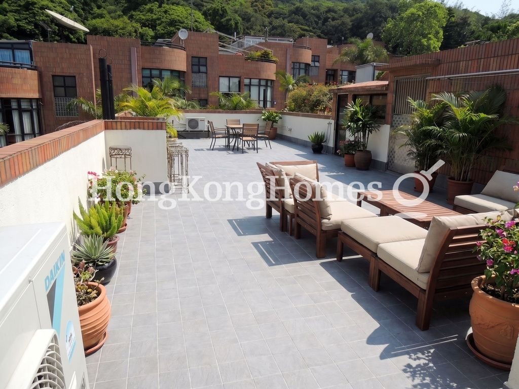 Private Roof Terrace — 金璧花園，西貢