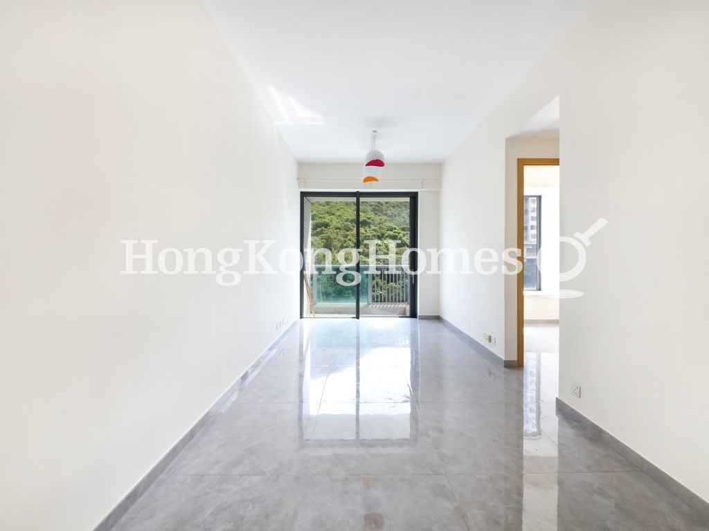 Living and Dining Room — Larvotto - Block 9, Ap Lei Chau