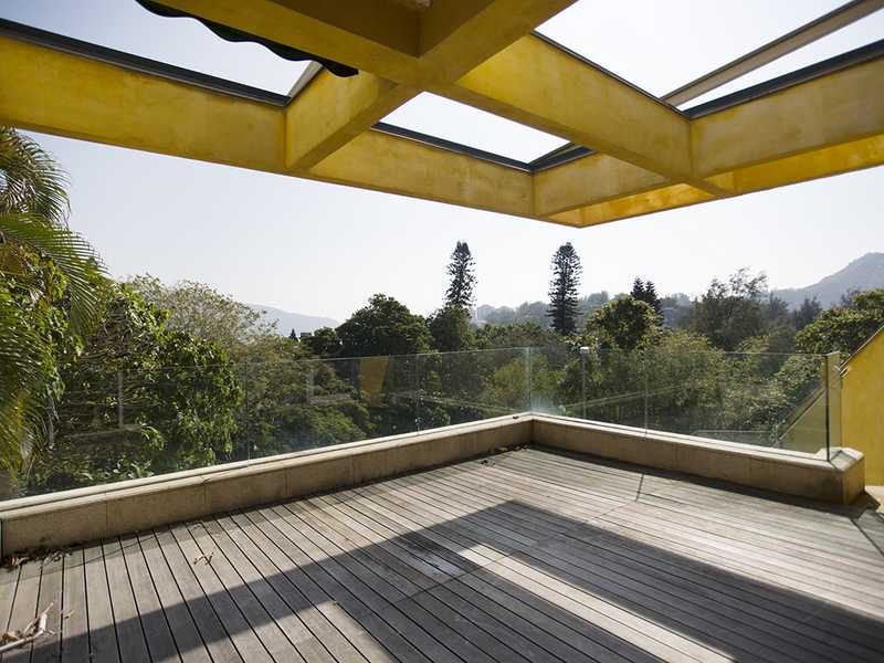 photo 2 — Carmelia, Stanley