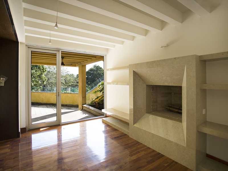 photo 6 — Carmelia, Stanley