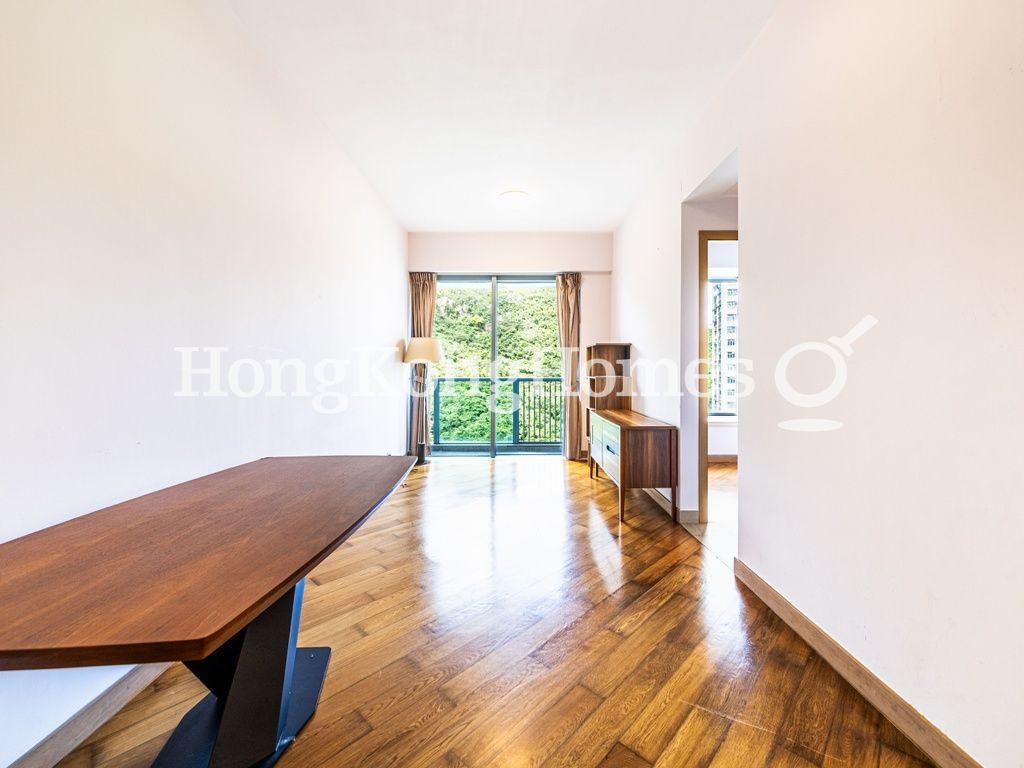 Living and Dining Room — Larvotto - Block 9, Ap Lei Chau