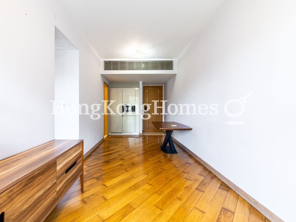 Living and Dining Room — Larvotto - Block 9, Ap Lei Chau