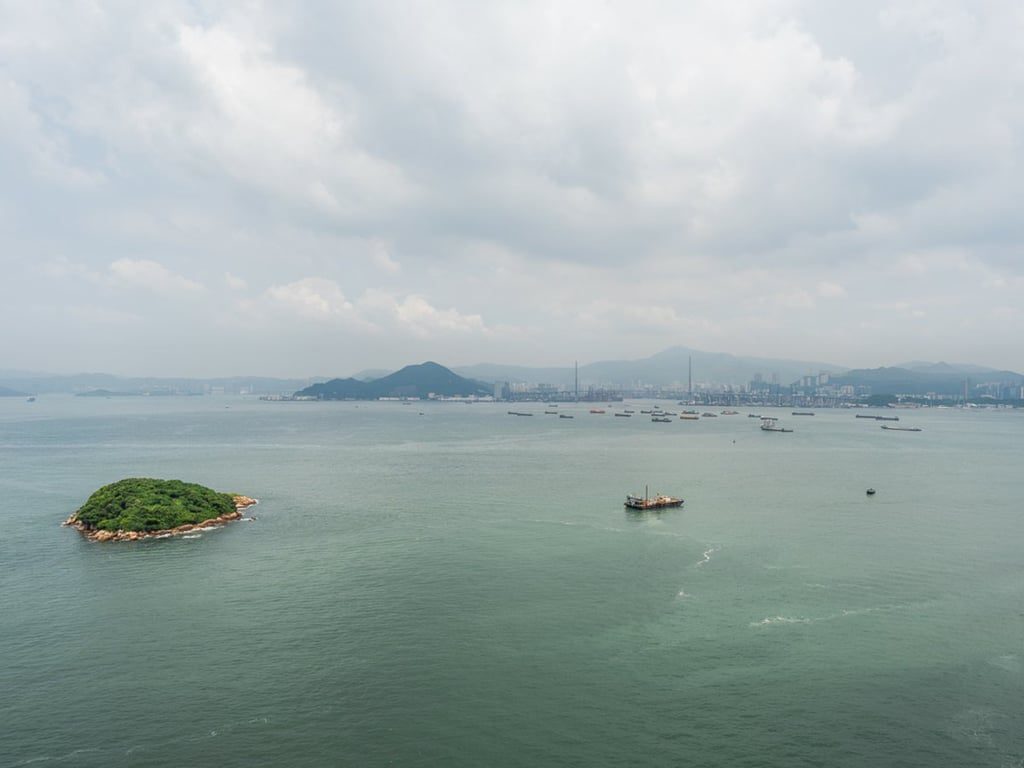 photo 16 — The Sail at Victoria, Kennedy Town