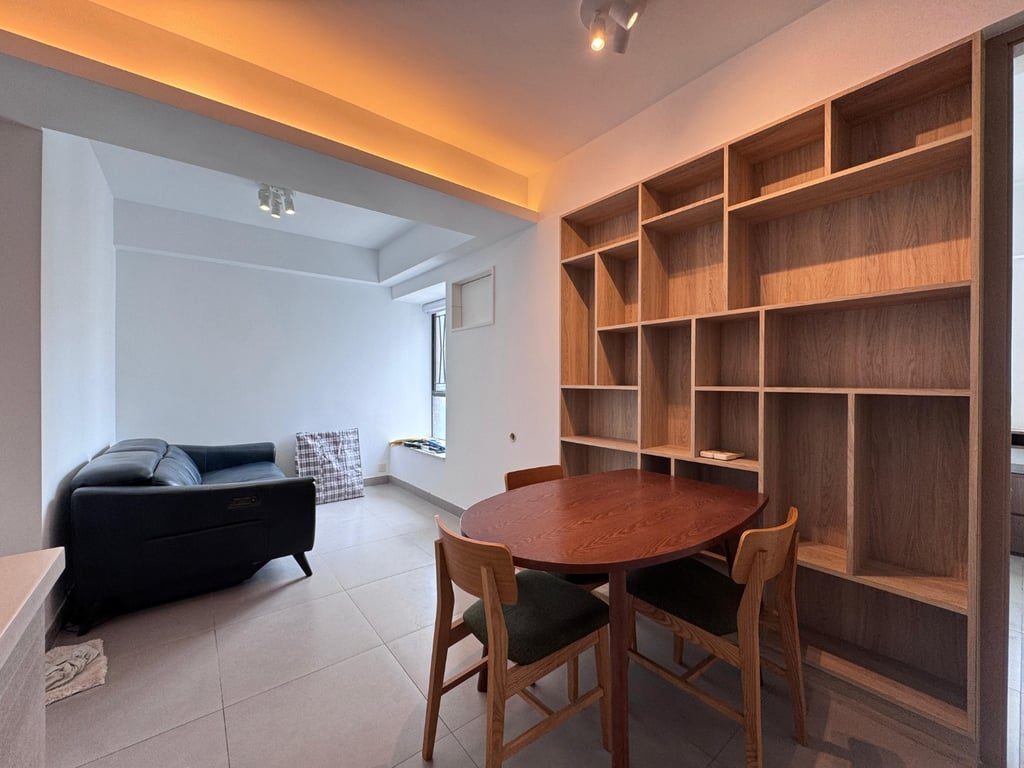 photo 2 — Rich View Terrace, Sheung Wan