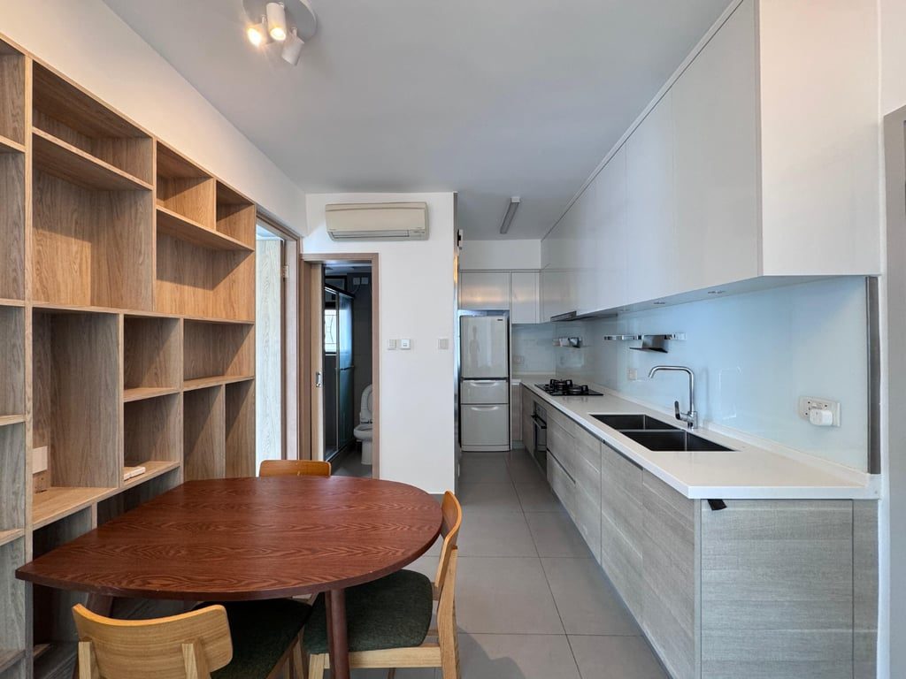 photo 3 — Rich View Terrace, Sheung Wan