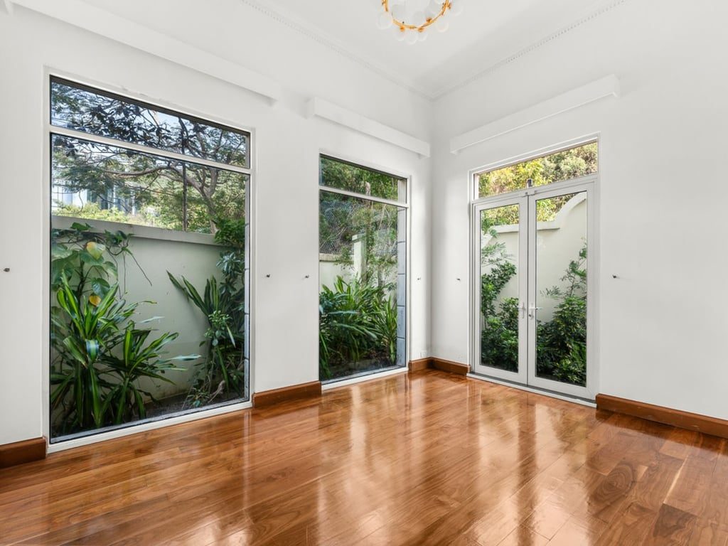 photo 15 — 110 Repulse Bay Road, Repulse Bay