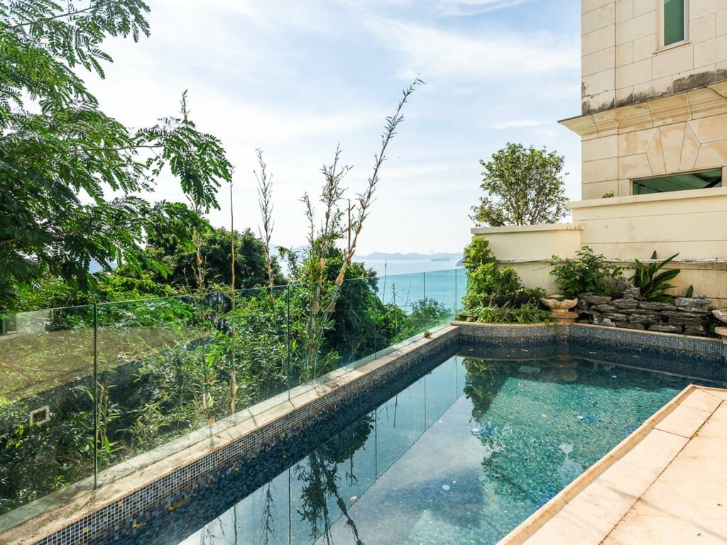 photo 2 — 110 Repulse Bay Road, Repulse Bay