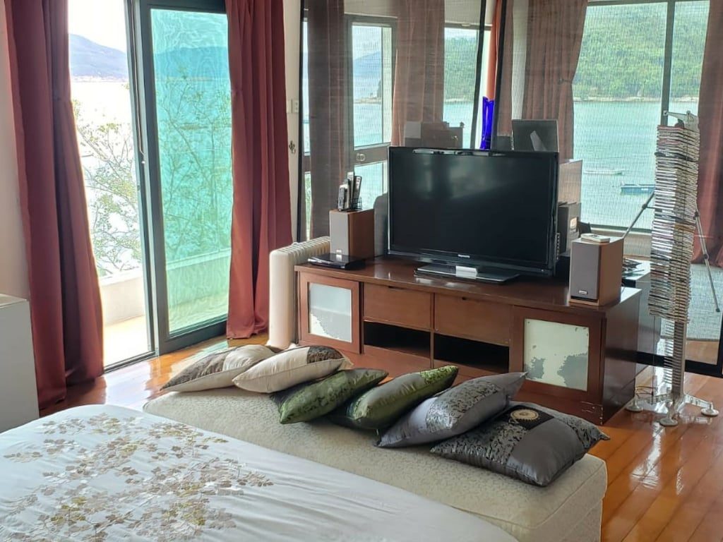 photo 7 — Siu Hang Hau, Clear Water Bay