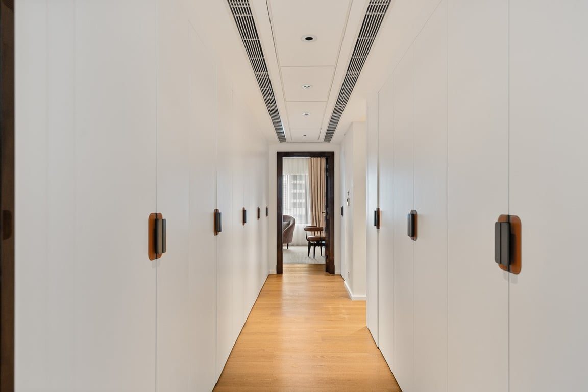 photo 15 — Grenville House, Mid Levels Central