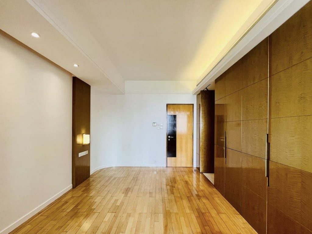 photo 5 — Happy Mansion, Mid Levels Central