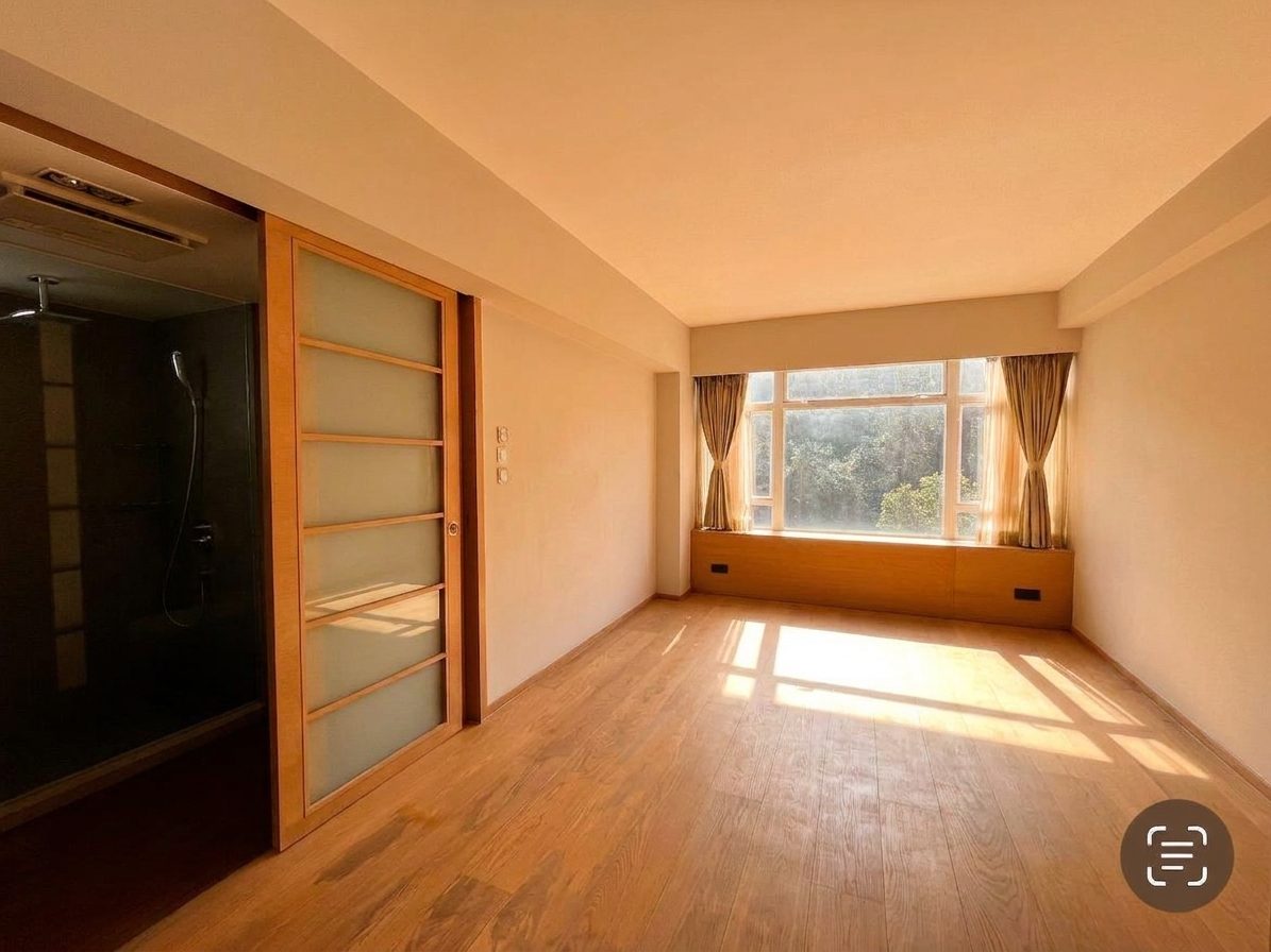 photo 5 — Hatton Place, Mid Levels West