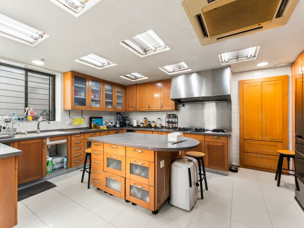 photo 15 — 5 Moorsom Road, Jardine S Lookout