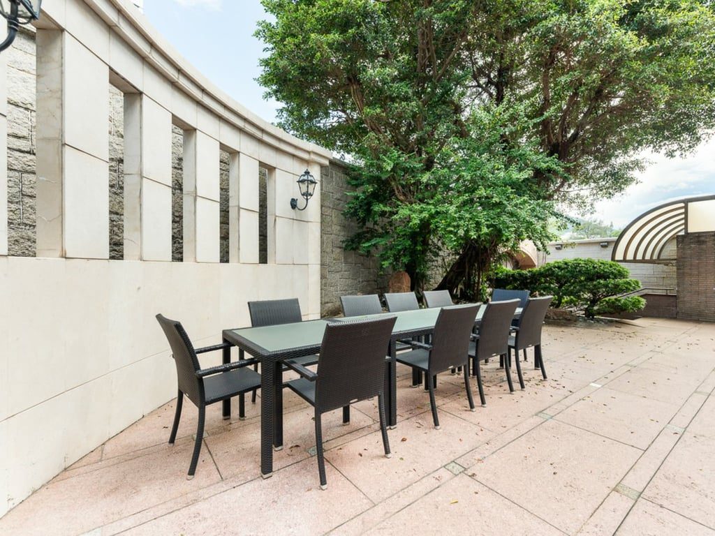 photo 2 — 5 Moorsom Road, Jardine S Lookout