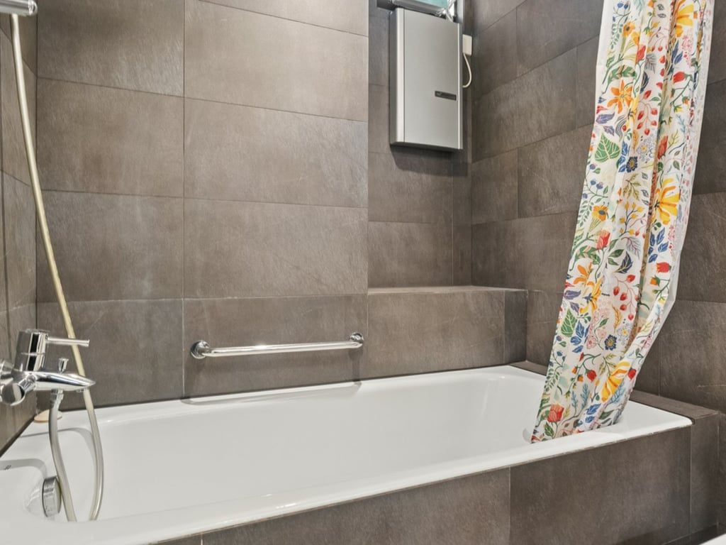 photo 8 — Ventris Place Blk B, Happy Valley