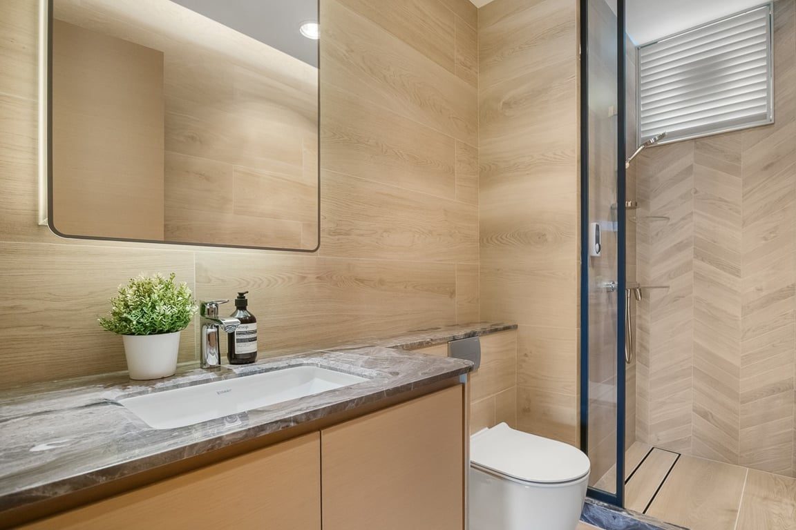 photo 11 — Fortuna Court, Repulse Bay