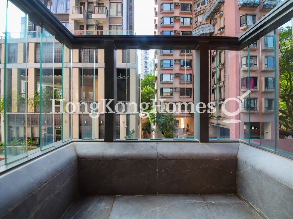 Balcony off Master Bedroom — 瑆華，銅鑼灣