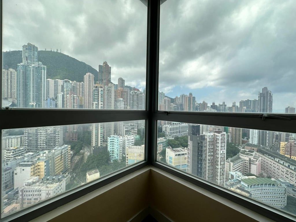 photo 4 — One Pacific Heights, Sheung Wan