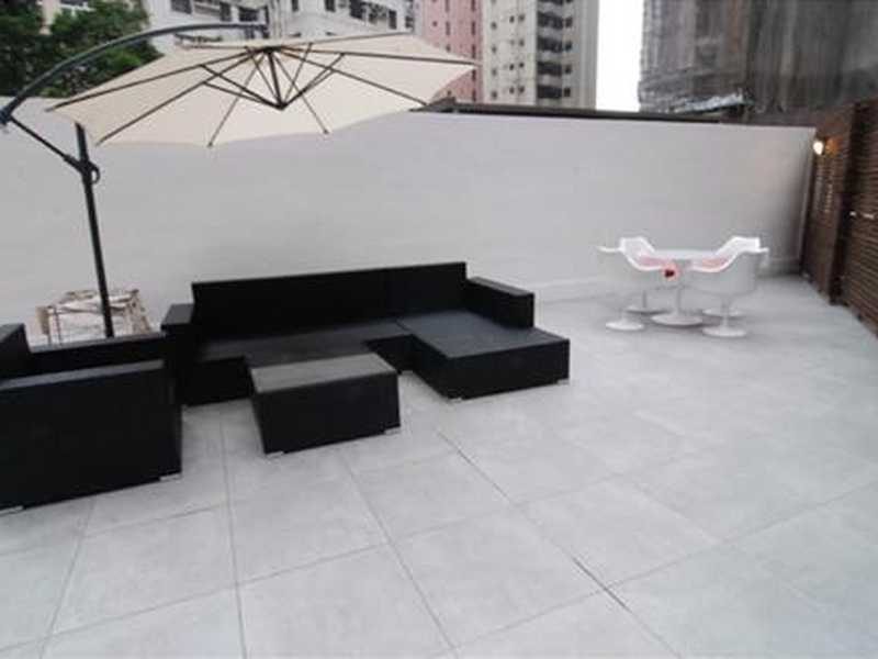 photo 2 — Golden Phoenix Court, Mid Levels West