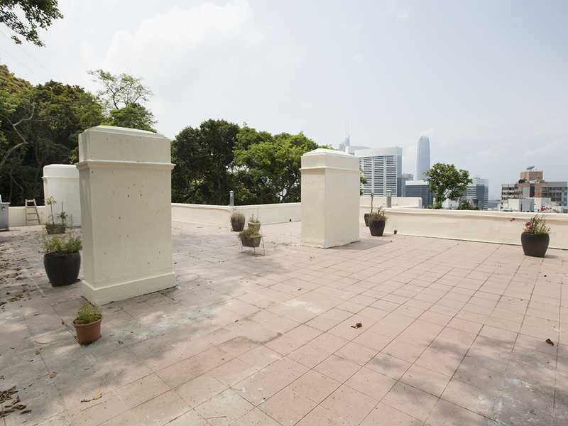 photo 21 — Caronia, Mid Levels Central