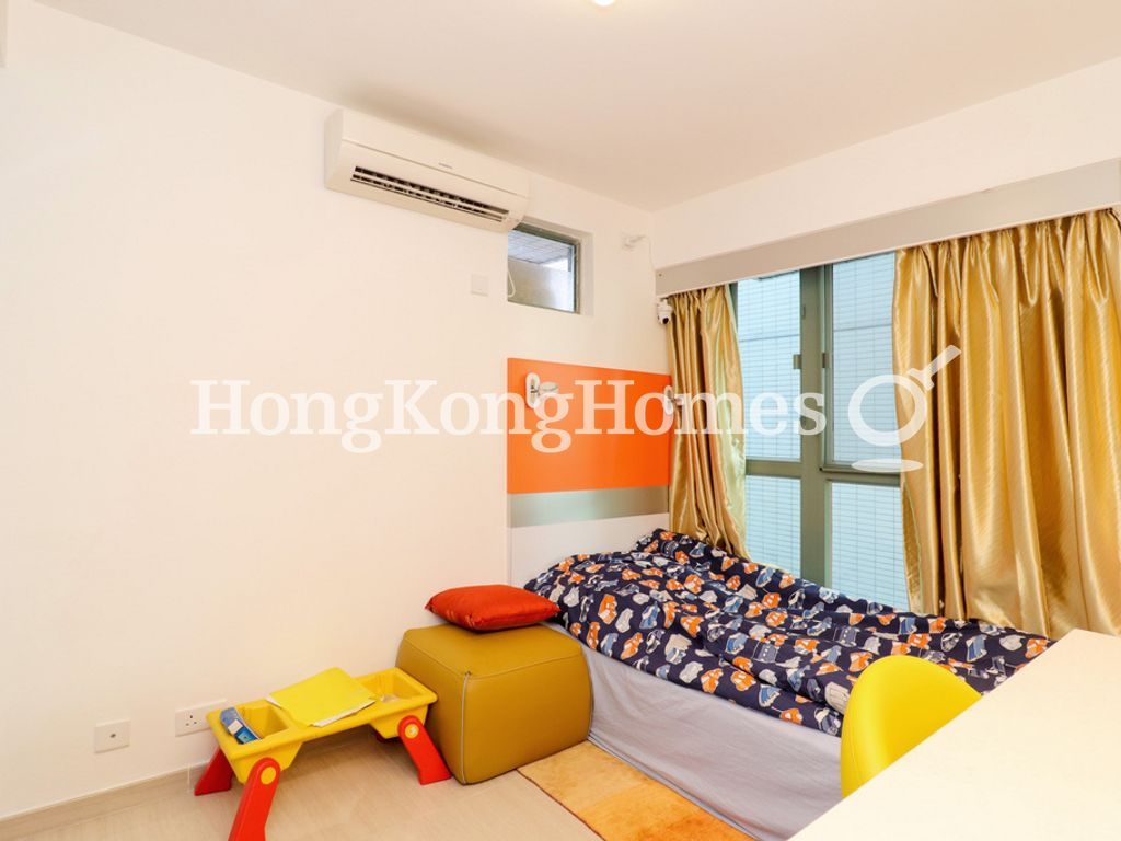 Second Bedroom — 東山臺18號，東半山