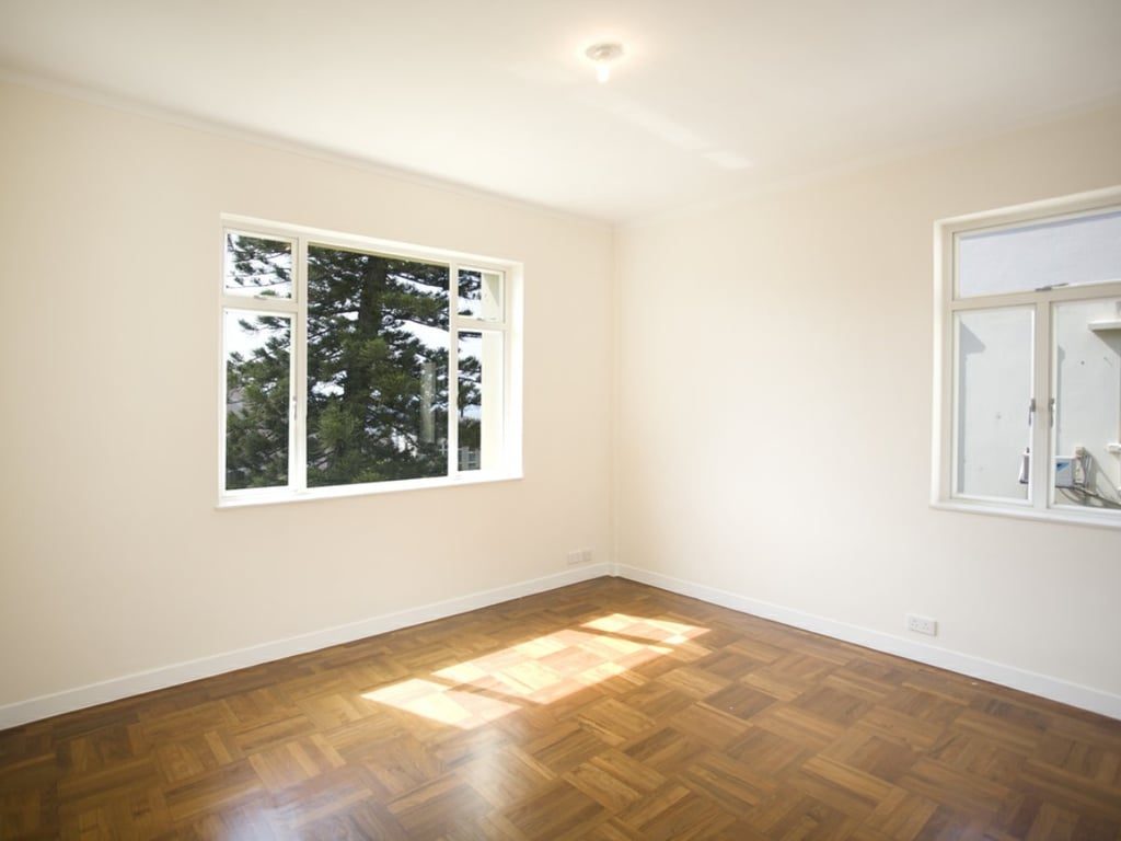 photo 12 — 8-14 Cape Road, Chung Hom Kok