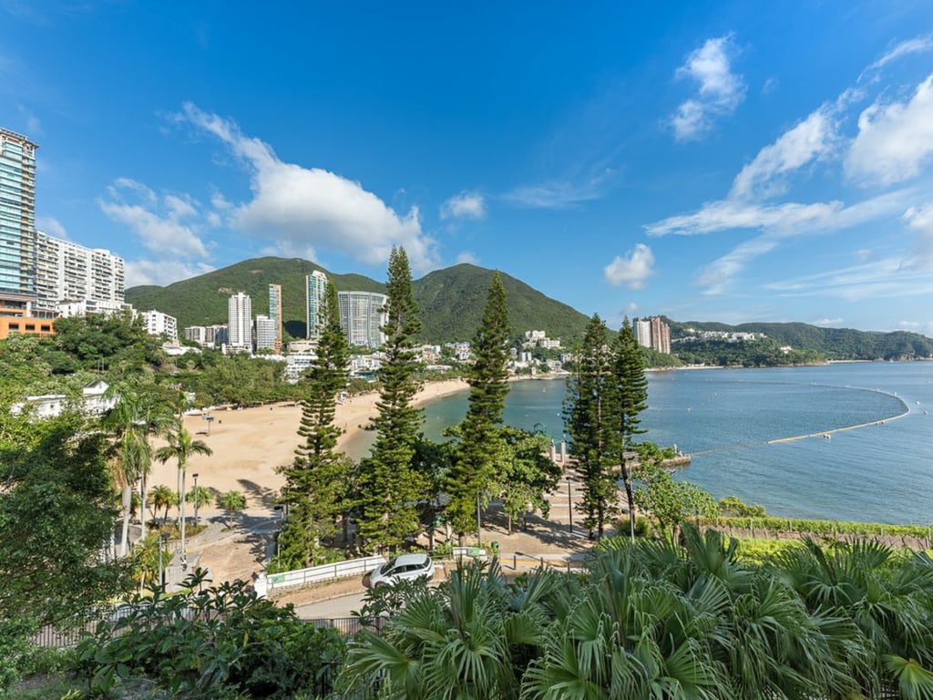 photo 3 — 56 Repulse Bay Road, Repulse Bay