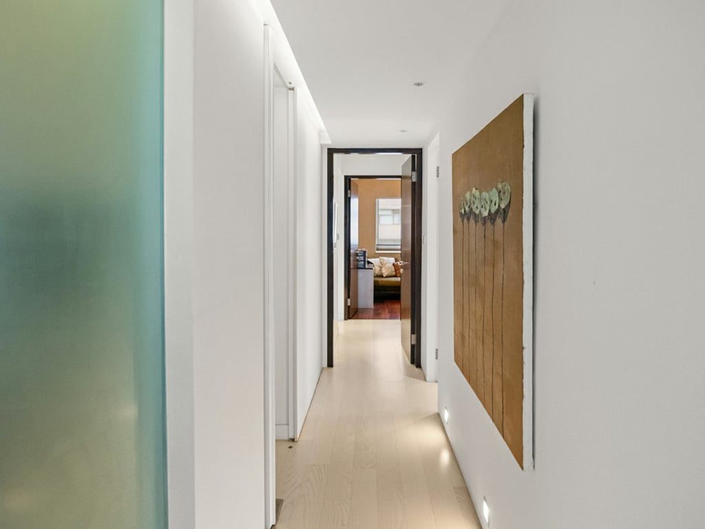 photo 17 — Yale Lodge, Mid Levels Central