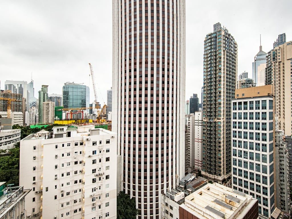 photo 9 — Wing Way Court, Mid Levels Central
