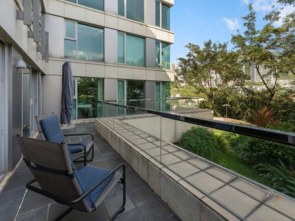 photo 17 — 56 Repulse Bay Road, Repulse Bay