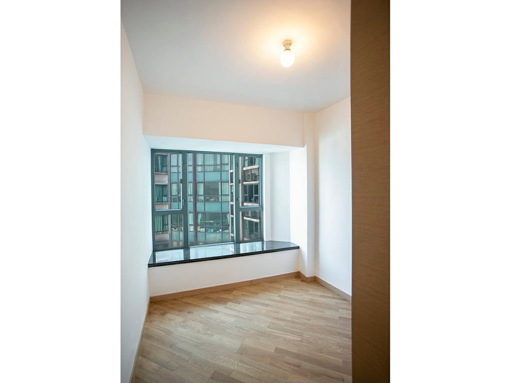 photo 7 — 80 Robinson Road Tower 1, Mid Levels West