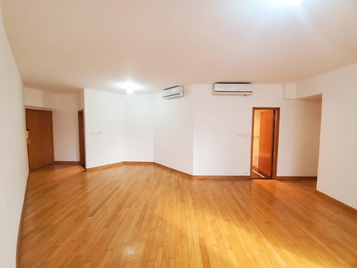 photo 1 — The Belcher's, Pok Fu Lam